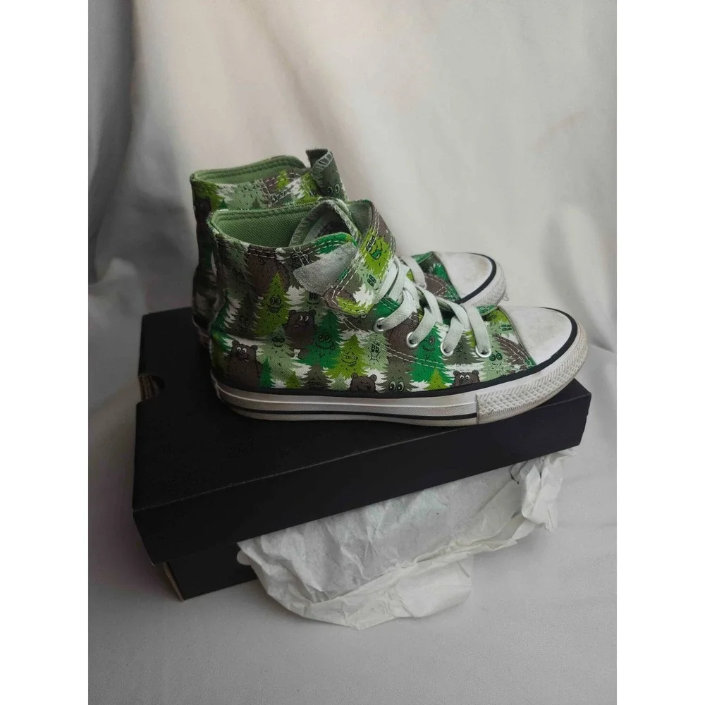 Converse Chuck Taylor All Star 1V Hi Youth Size 1 Green Canvas Bear Print A03317